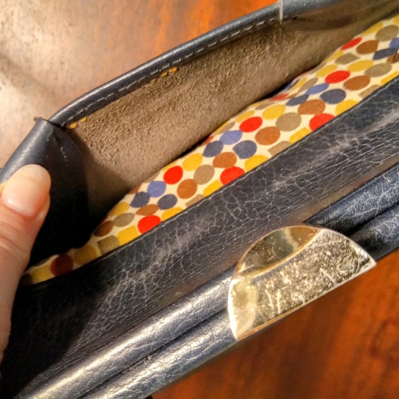 Vintage Navy Blue Leather Clasp Handbag 1960s - Picture 6 of 11